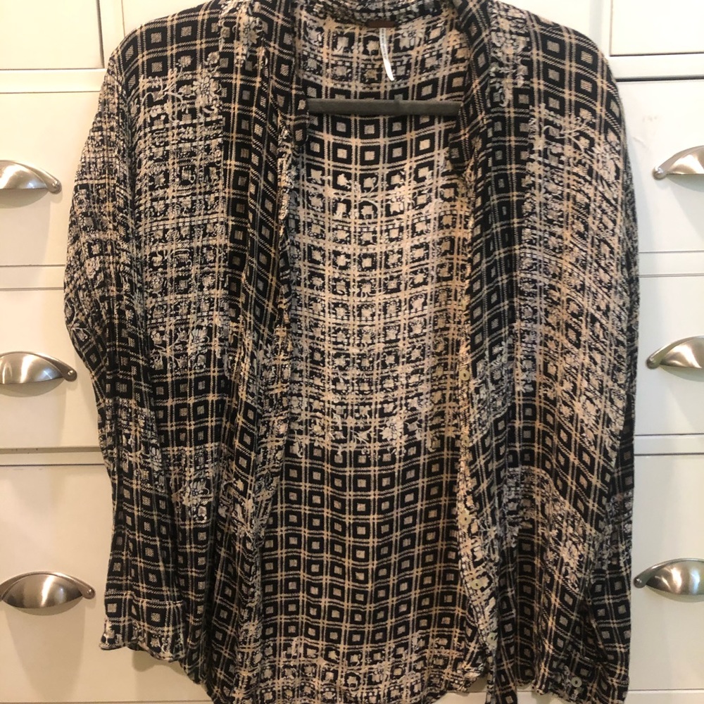 Free People button down